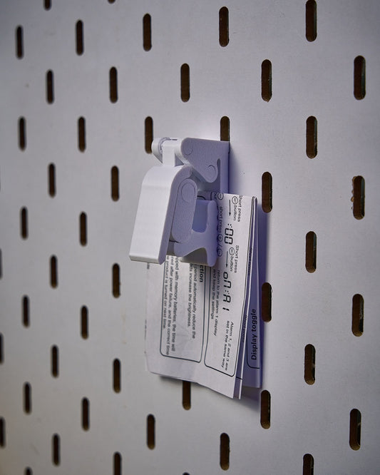 مشبك pegboard